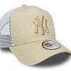 New Era Yankees Cap A-Frame Trucker Stone Beige