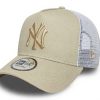New Era Yankees Cap A-Frame Trucker Stone Beige